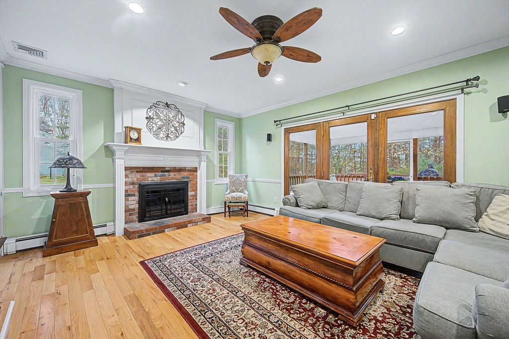 8 Pheasant Hill Road Hopkinton, MA 01748 - Photo 17 of 42