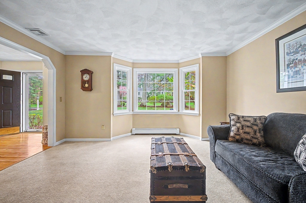 8 Pheasant Hill Road Hopkinton, MA 01748 - Photo 20 of 42
