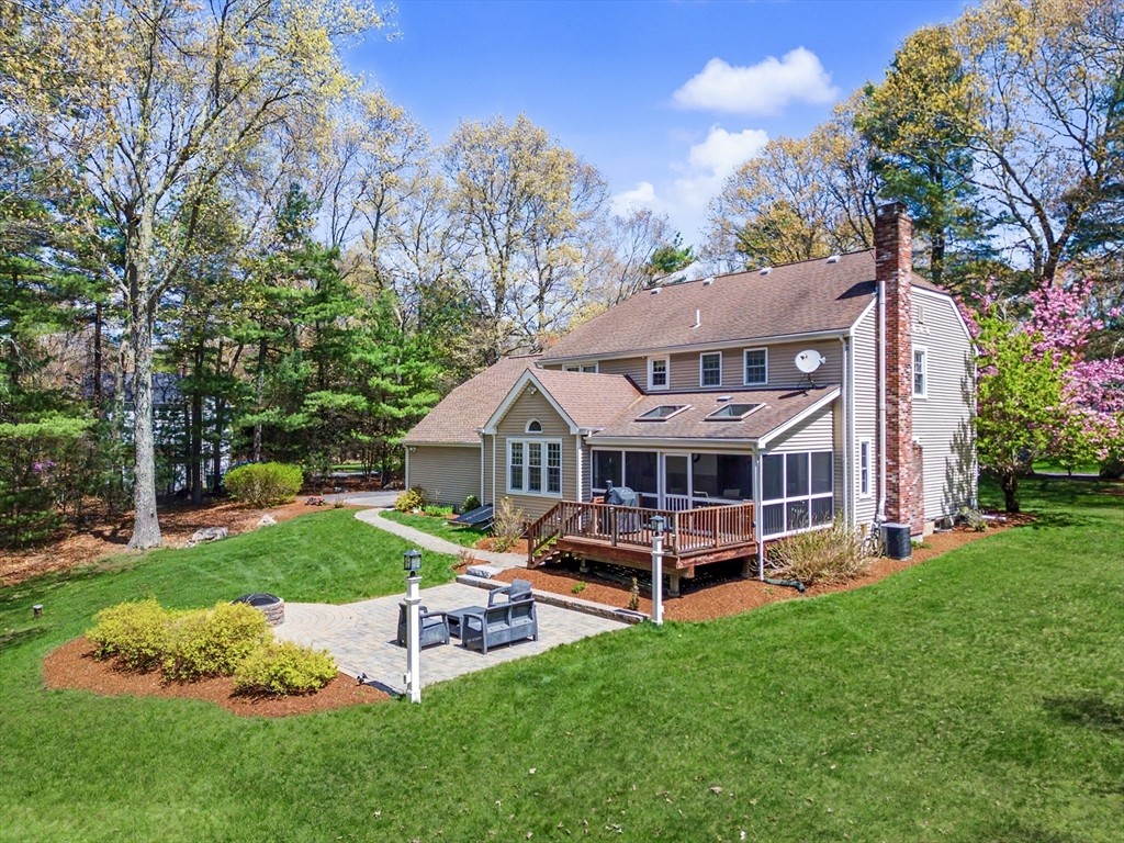 8 Pheasant Hill Road Hopkinton, MA 01748 - Photo 2 of 42