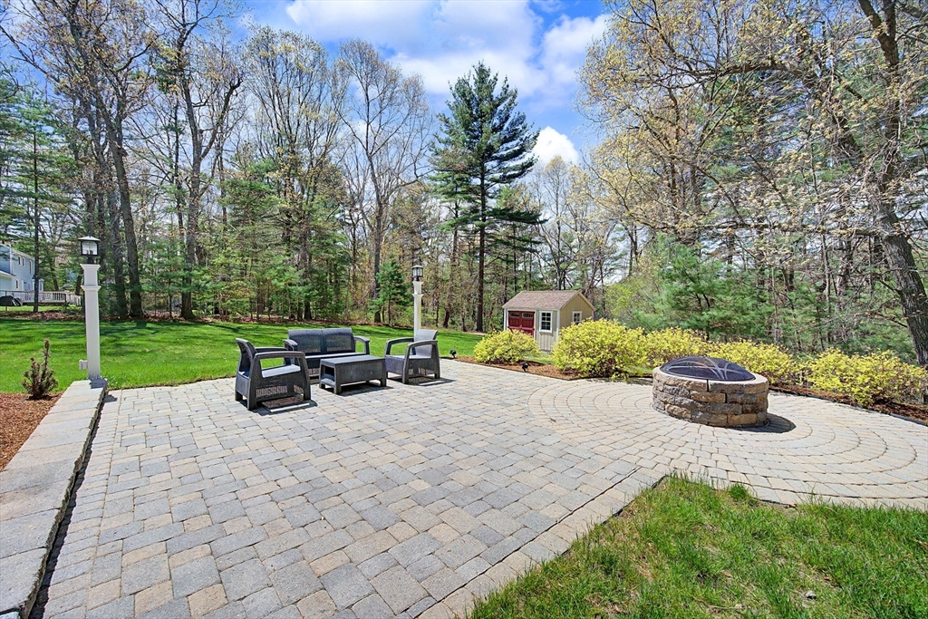 8 Pheasant Hill Road Hopkinton, MA 01748 - Photo 35 of 42