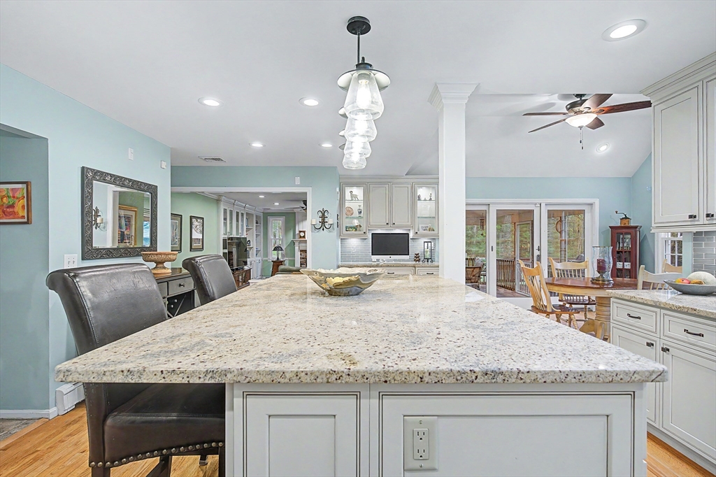 8 Pheasant Hill Road Hopkinton, MA 01748 - Photo 9 of 42