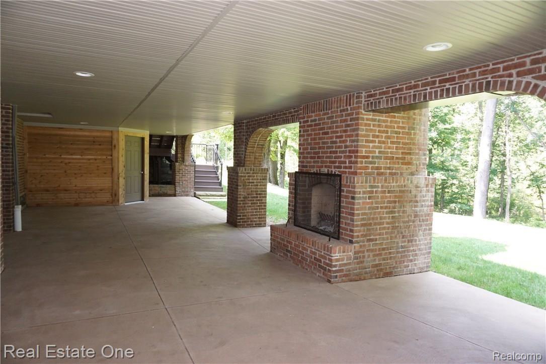 4646 Goodison Pl Drive Rochester, MI 48306 - Photo 47 of 53 DSC06232.JPG