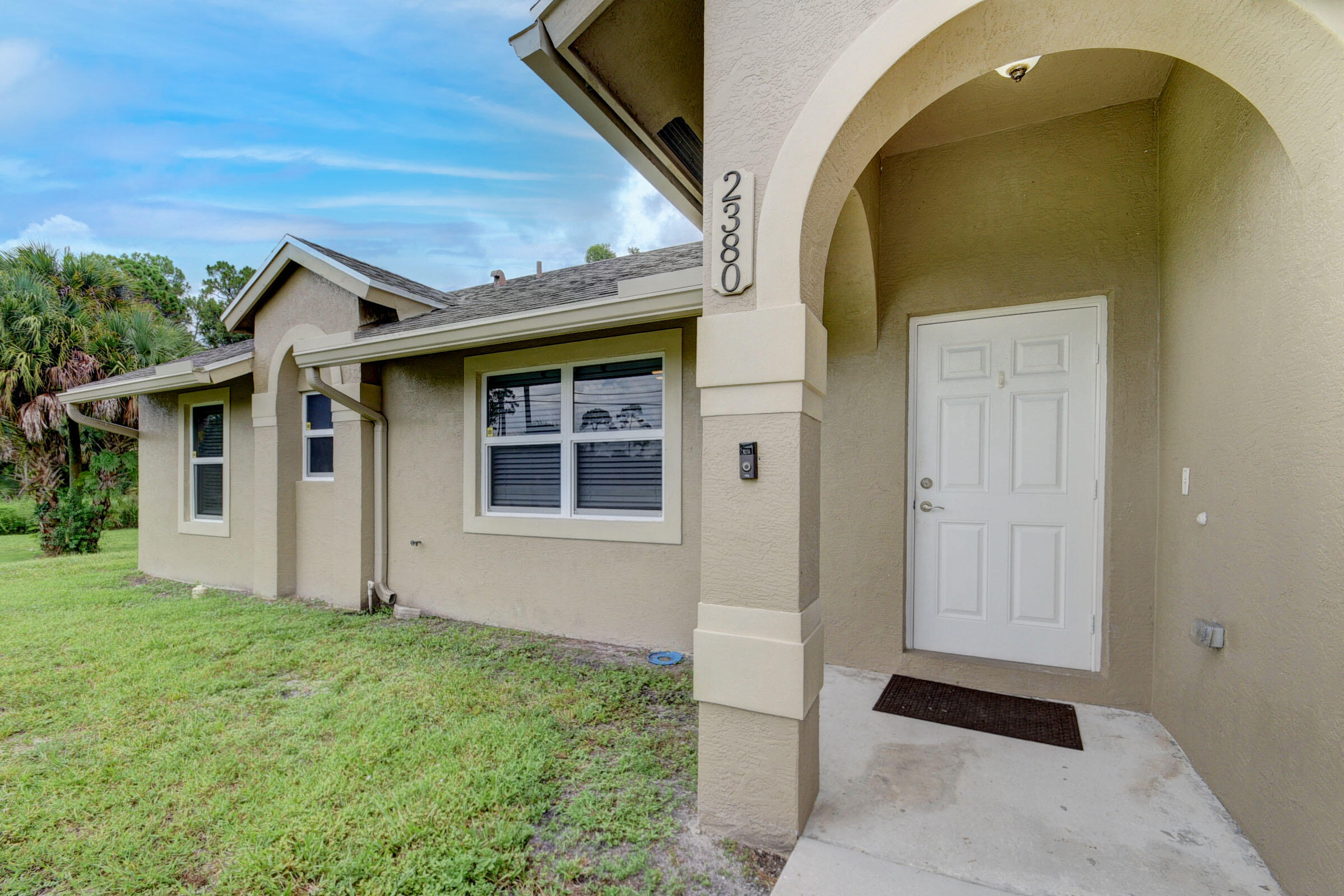 2380 C Road Loxahatchee Groves, FL 33470 - Photo 5 of 43 04_house (4)