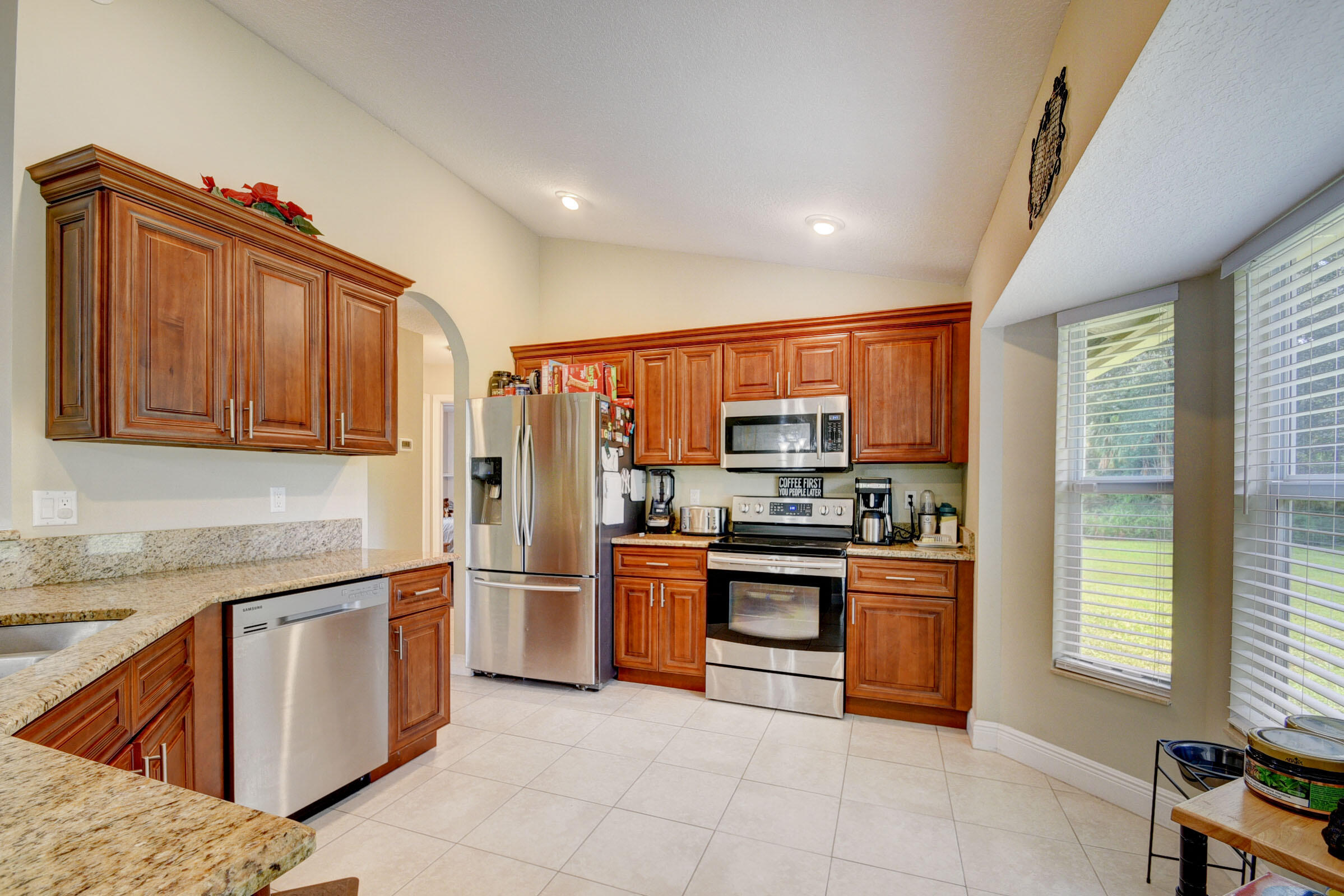 2380 C Road Loxahatchee Groves, FL 33470 - Photo 10 of 43 09_house (9)