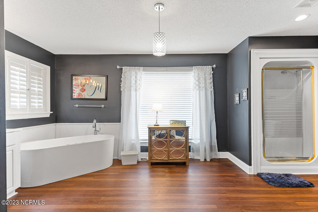 5700 Myrtle Grove Road Wilmington, NC 28409 - Photo 17 of 39 016_5700_myrtle_grove_rd-16