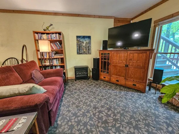 $1,100 | 20 Monticello Drive, Ellijay, GA 30540