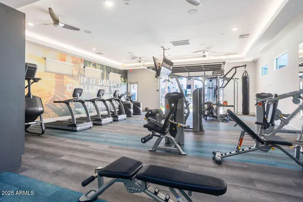 $1,350 | 28201 North Black Canyon Highway, Unit A2, Phoenix, AZ 85085