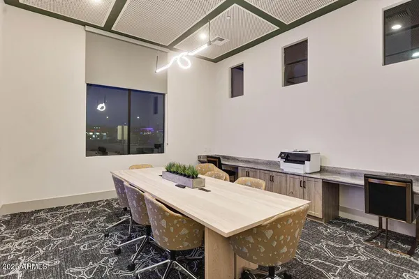 $1,350 | 28201 North Black Canyon Highway, Unit A2, Phoenix, AZ 85085