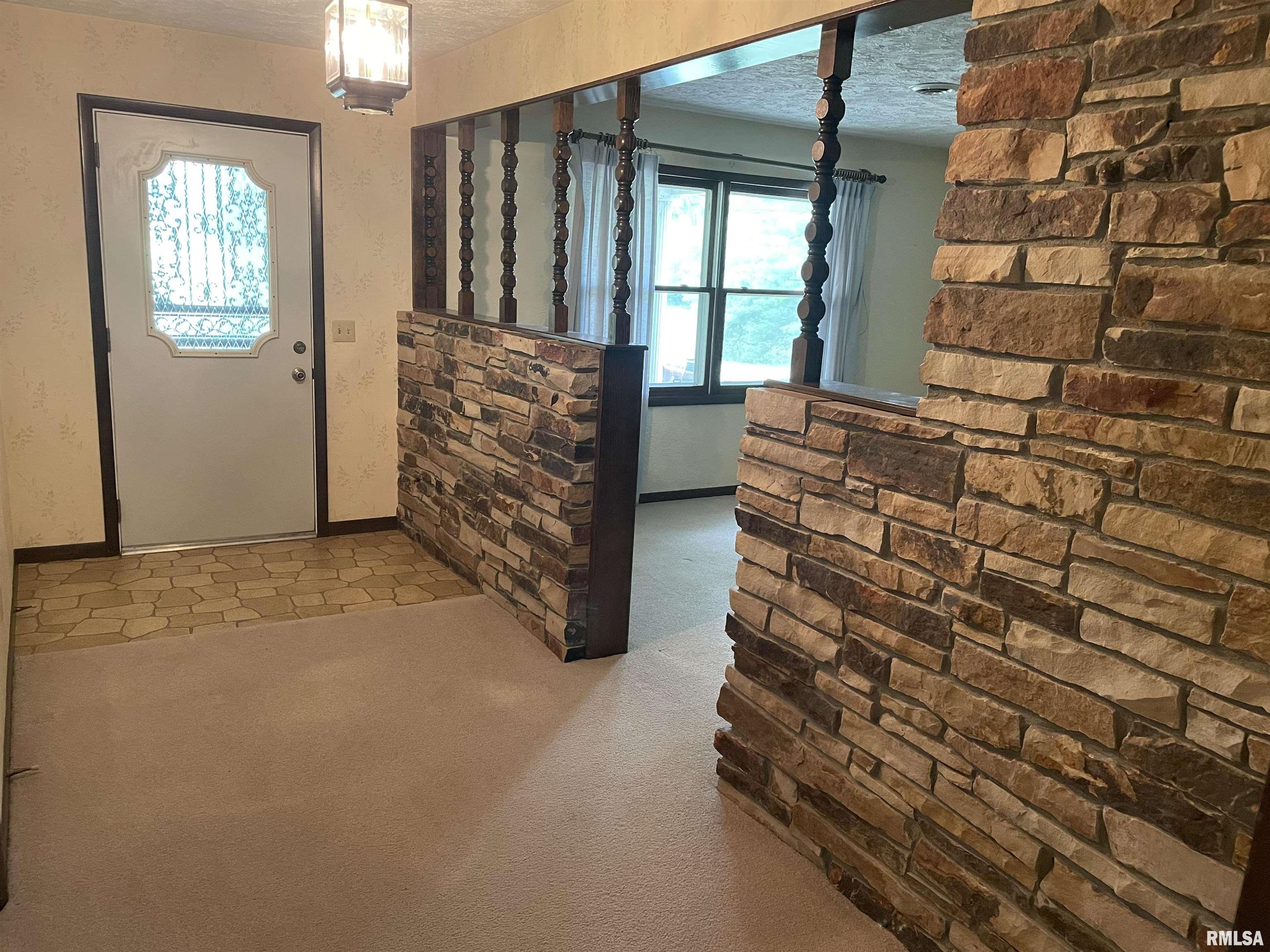 6772 Cherry Valley Road Marion, IL 62959 - Photo 6 of 30