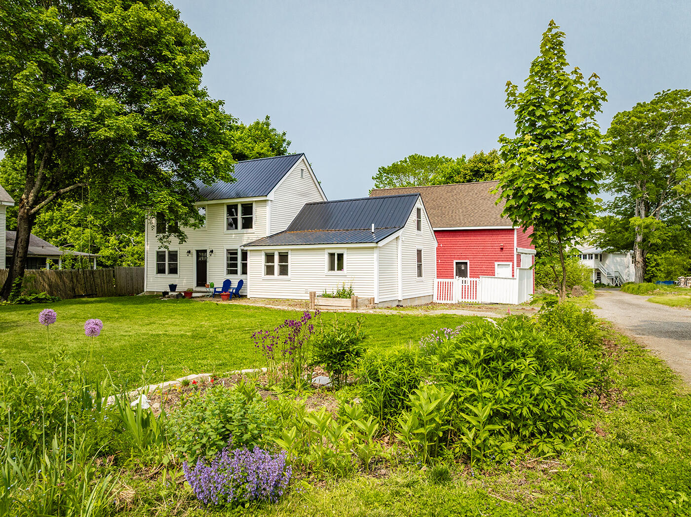 410 Main Street Warren, ME 04864 - Photo 1 of 50 Welcome Home!