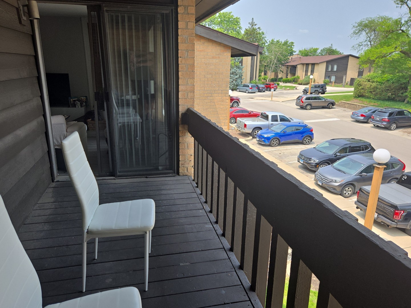 6151 Knoll Wood Road, Unit 305 Willowbrook, IL 60527 - Photo 14 of 17