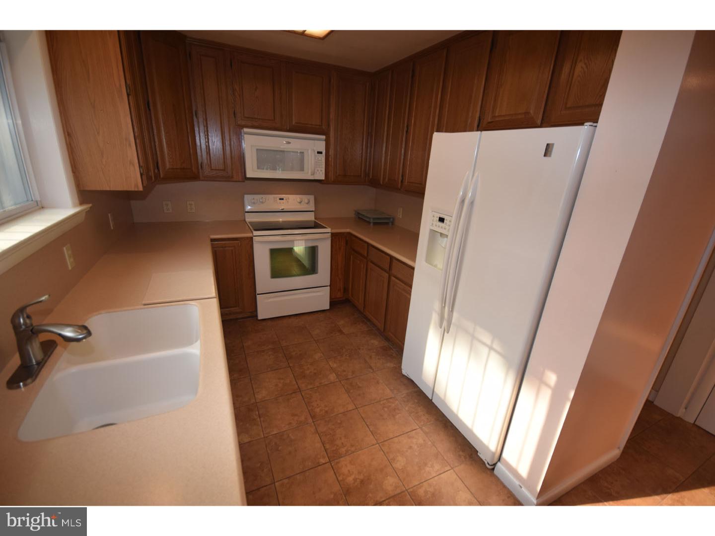 325 Glen Ridge Road Havertown, PA 19083 - Photo 14 of 25 Kitchen