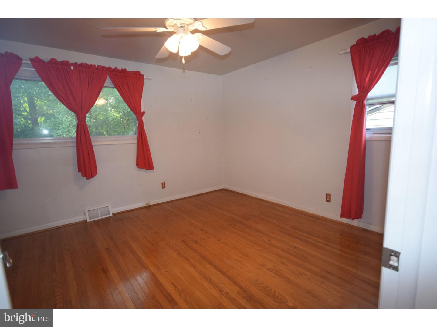 325 Glen Ridge Road Havertown, PA 19083 - Photo 22 of 25 Bedroom 2