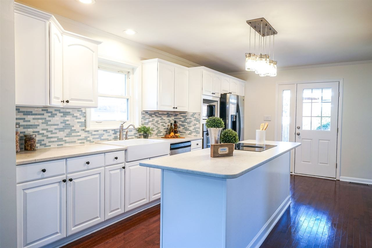 3511 Duke Homestead Road Durham, NC 27704 - Photo 5 of 19 Kitchen