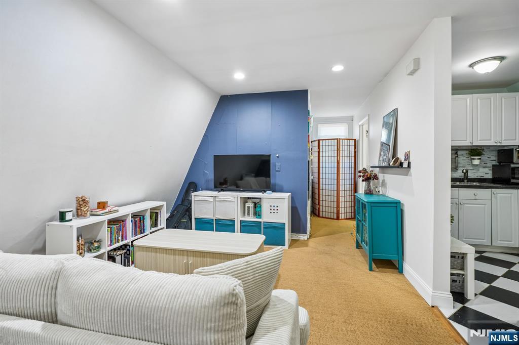 194 Hillside Avenue Glen Ridge, NJ 07028 - Photo 32 of 43