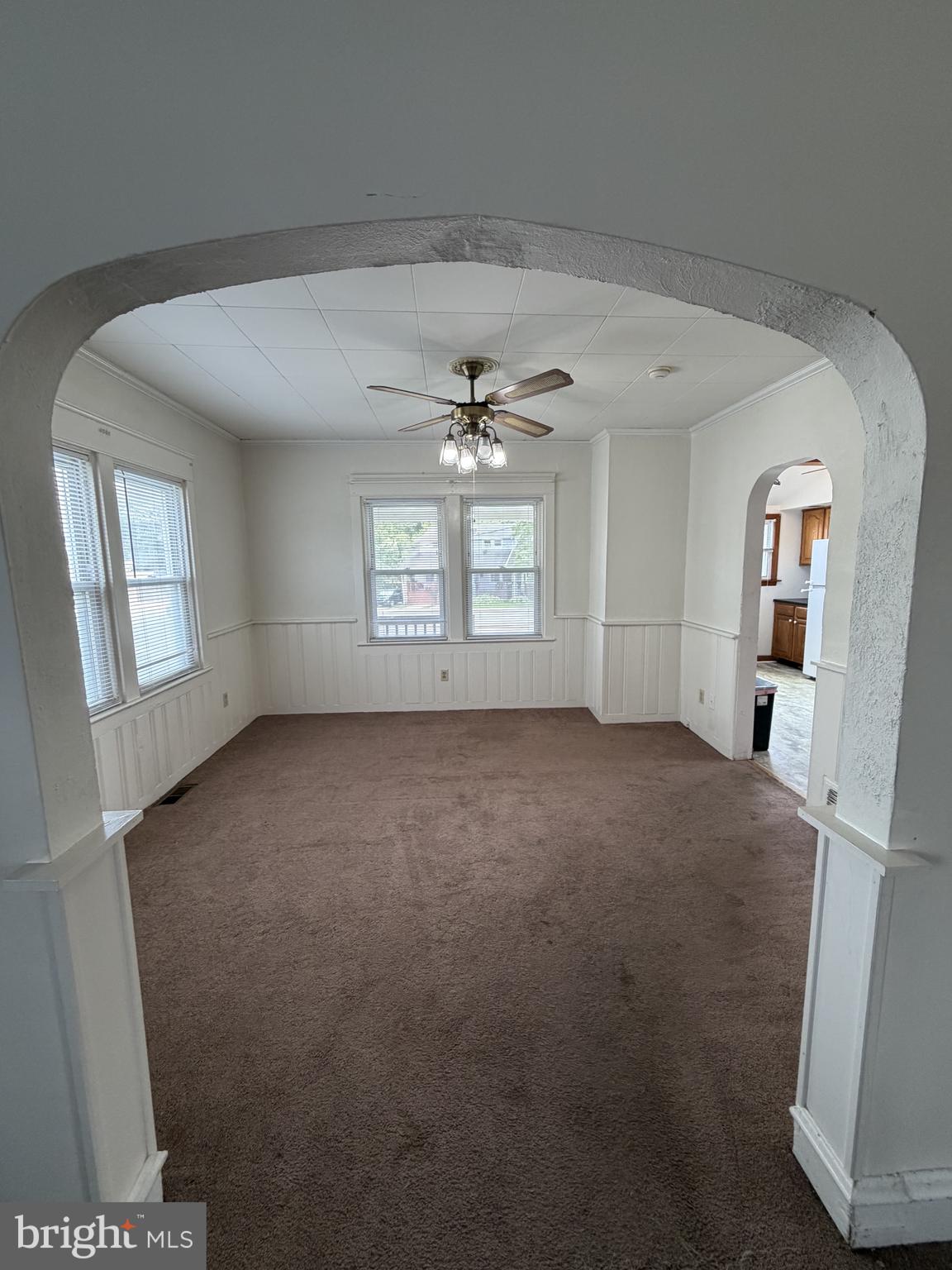 918 New Road Elsmere, DE 19805 - Photo 5 of 18