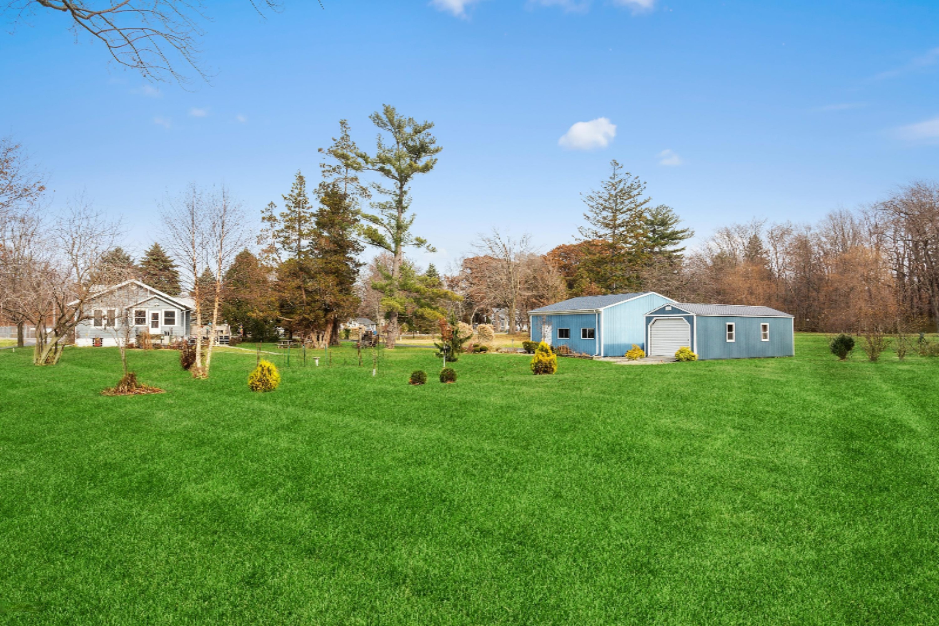 8722 West East Road Lakeside, MI 49128 - Photo 7 of 23 14_8722EastRd_59_RearView_HiRes