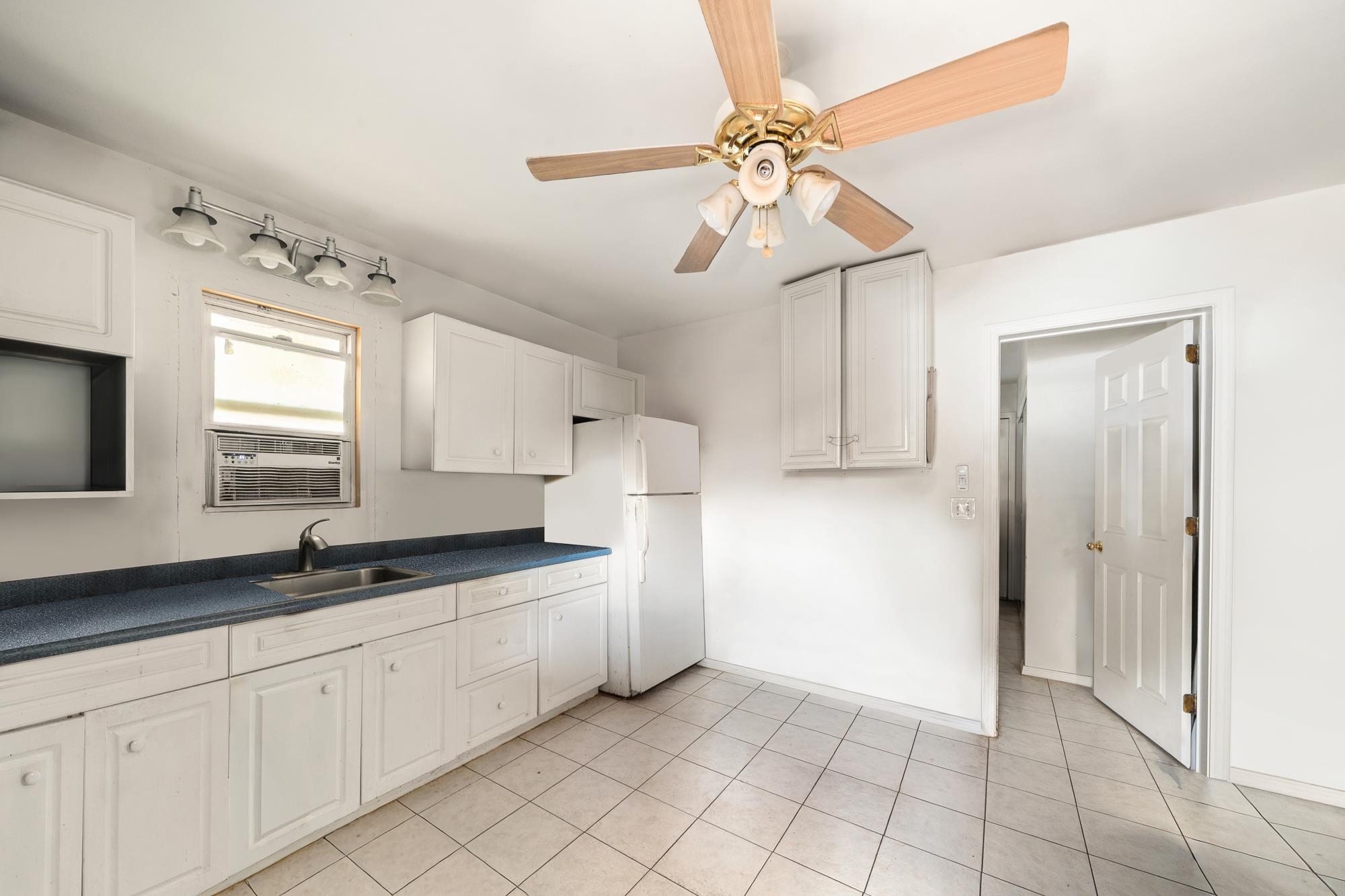 1011 South Kihei Road, Unit B Kihei, HI 96753 - Photo 19 of 32