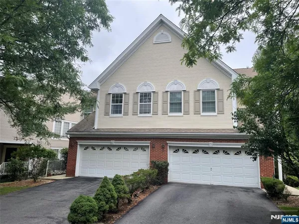 $695,000 | 67 Gannet Court, Wayne, NJ 07470