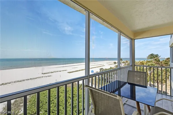 $549,000 | 100 Estero Boulevard, Unit 434, Fort Myers Beach, FL 33931