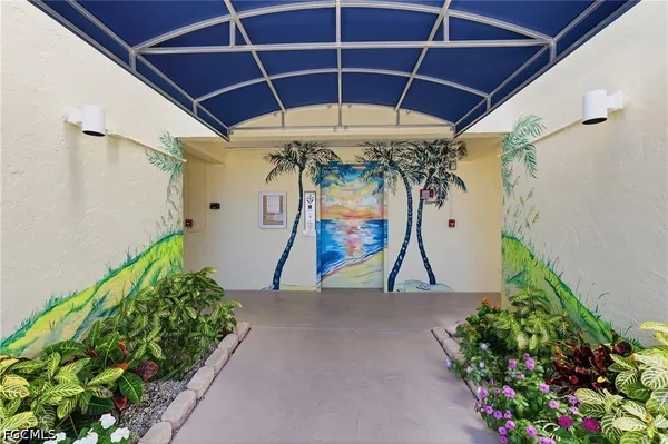 $549,000 | 100 Estero Boulevard, Unit 434, Fort Myers Beach, FL 33931