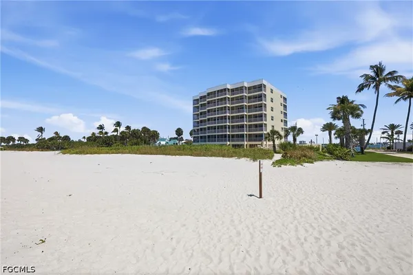$549,000 | 100 Estero Boulevard, Unit 434, Fort Myers Beach, FL 33931