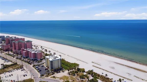 $549,000 | 100 Estero Boulevard, Unit 434, Fort Myers Beach, FL 33931