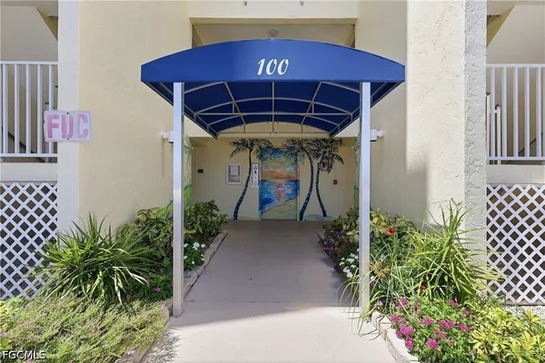 $549,000 | 100 Estero Boulevard, Unit 434, Fort Myers Beach, FL 33931