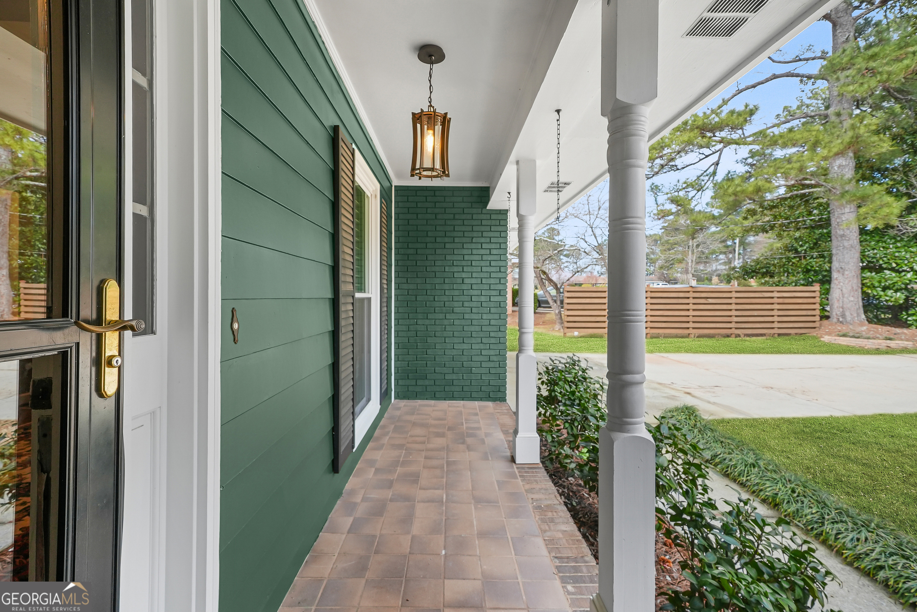 208 Larcom Lane Griffin, GA 30224 - Photo 6 of 46