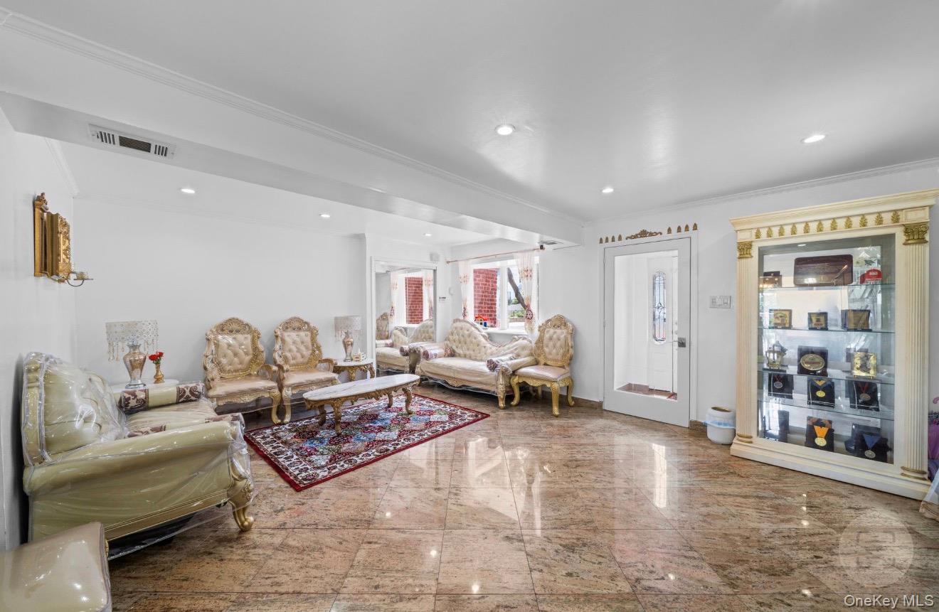 151-23 12th Road Queens, NY 11357 - Photo 4 of 24