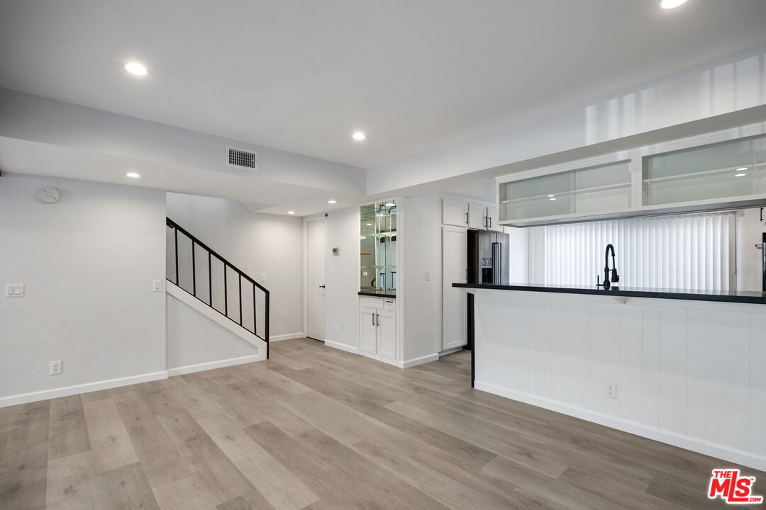 4631 Alla Road, Unit 8 Marina del Rey, CA 90292 - Photo 14 of 29 a view of empty room with wooden floor
