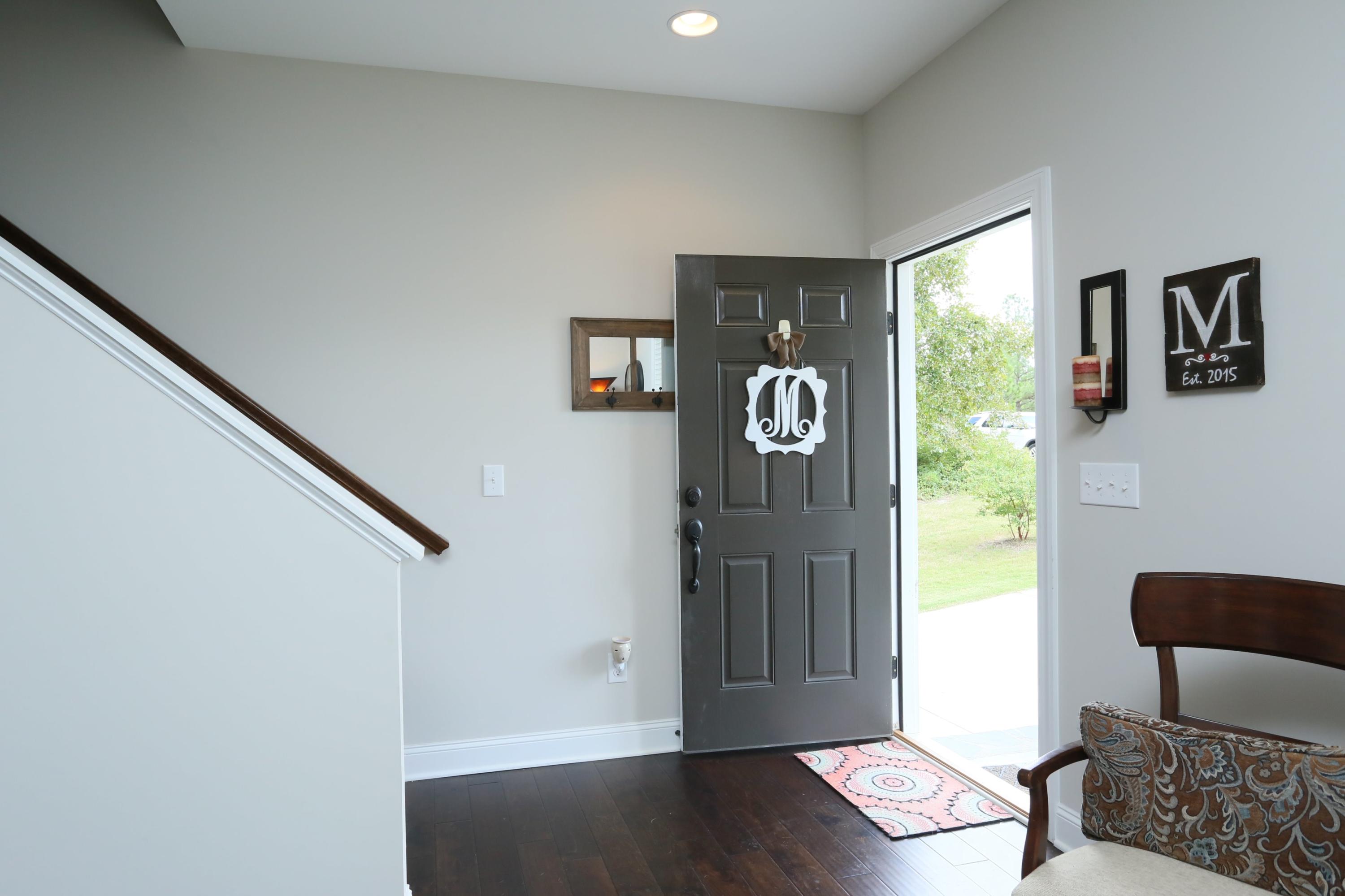 198 Sandy Springs Road Aberdeen, NC 28315 - Photo 3 of 27 Entry