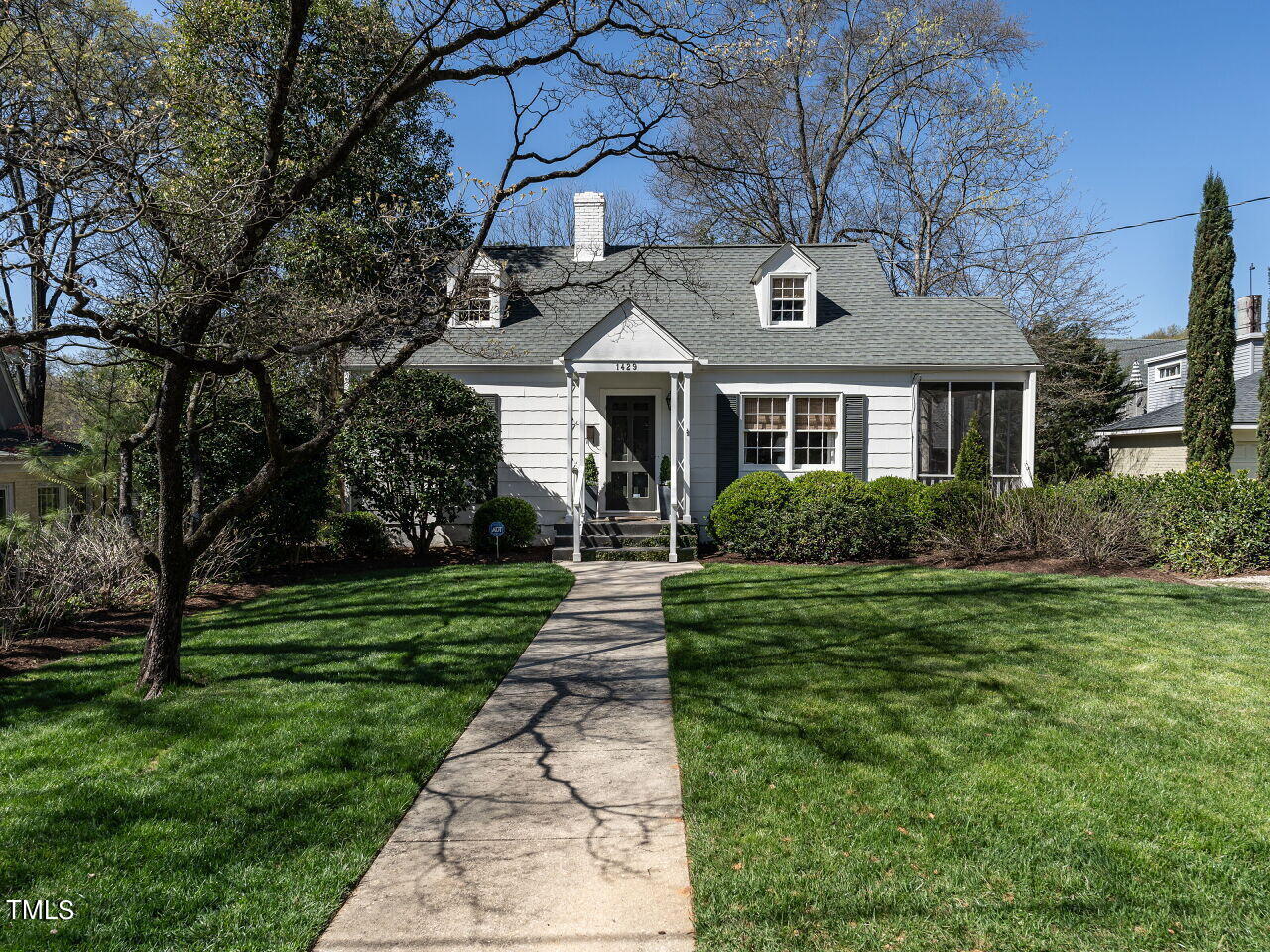 1429 Scales Street Raleigh, NC 27608 - Photo 1 of 23 001-1280x960-main-exterior