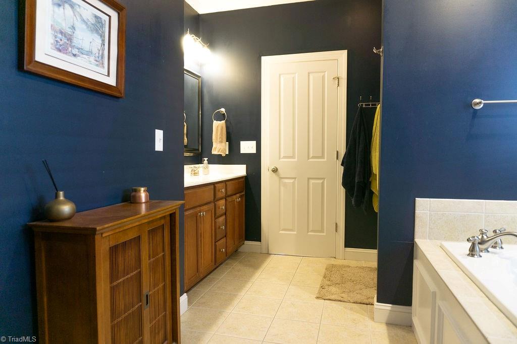 3546 Campton Ridge Road Pfafftown, NC 27040 - Photo 27 of 38 Gallery Image 27