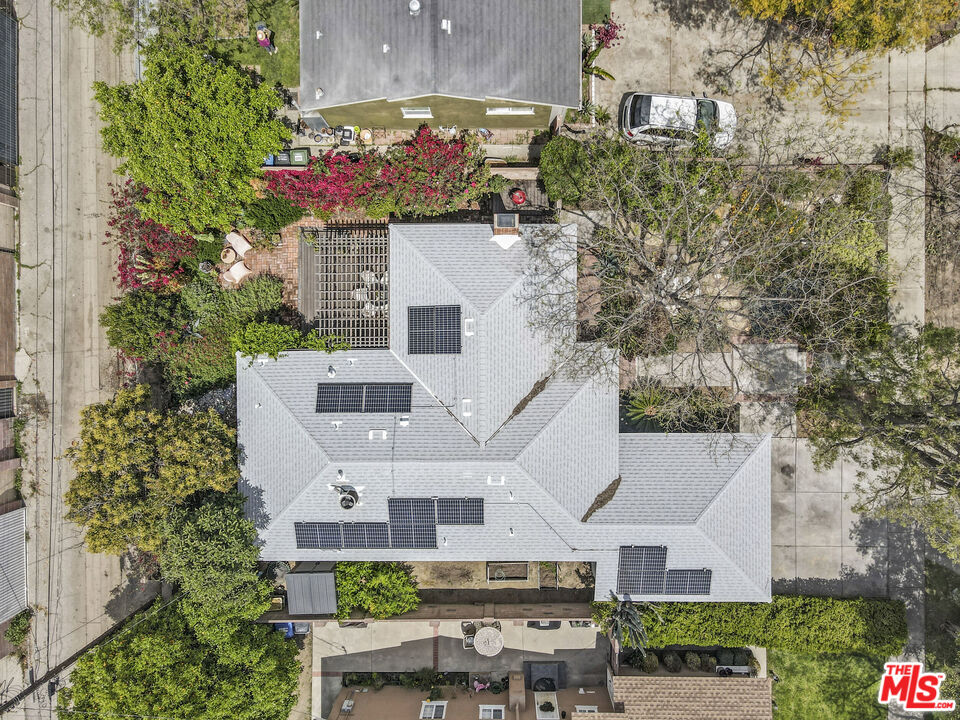 7033 Bothwell Road Reseda, CA 91335 - Photo 32 of 35 Gallery Image 32