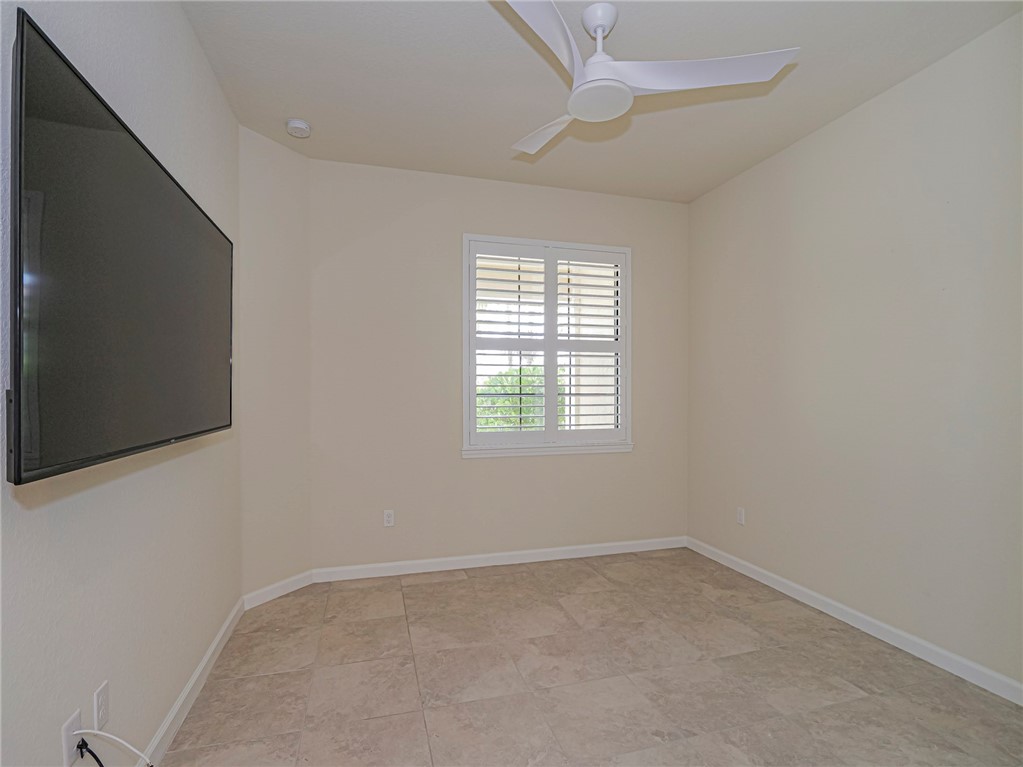 5190 Unity Square Vero Beach, FL 32967 - Photo 22 of 31 an empty room with a window