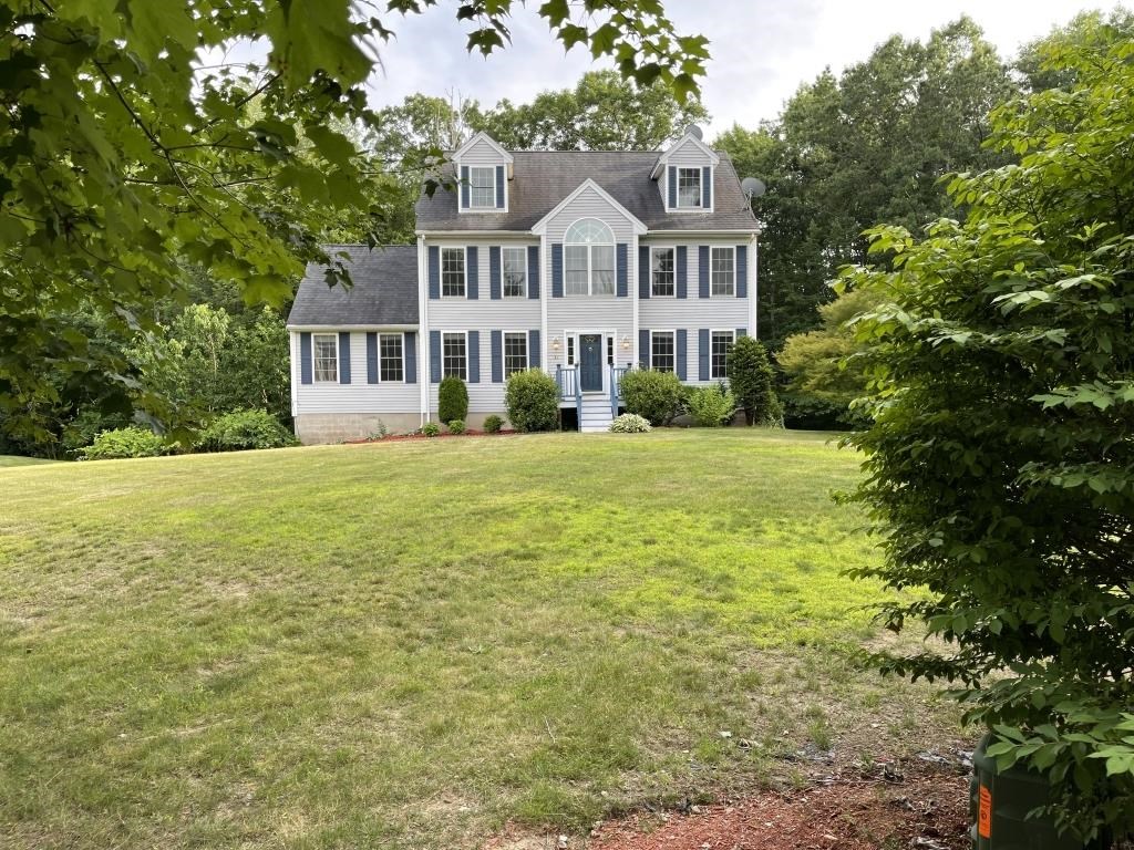 17 Ruth Circle Haverhill, MA 01832 - Photo 2 of 36 Gallery Image 2