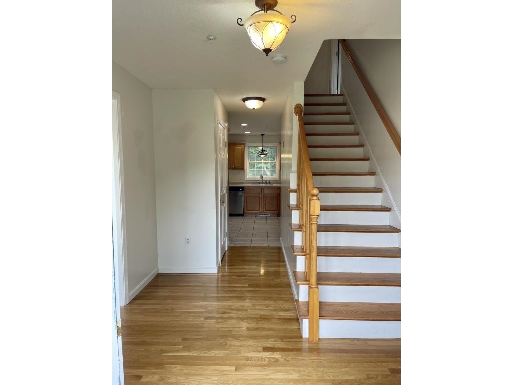 17 Ruth Circle Haverhill, MA 01832 - Photo 6 of 36 Gallery Image 6