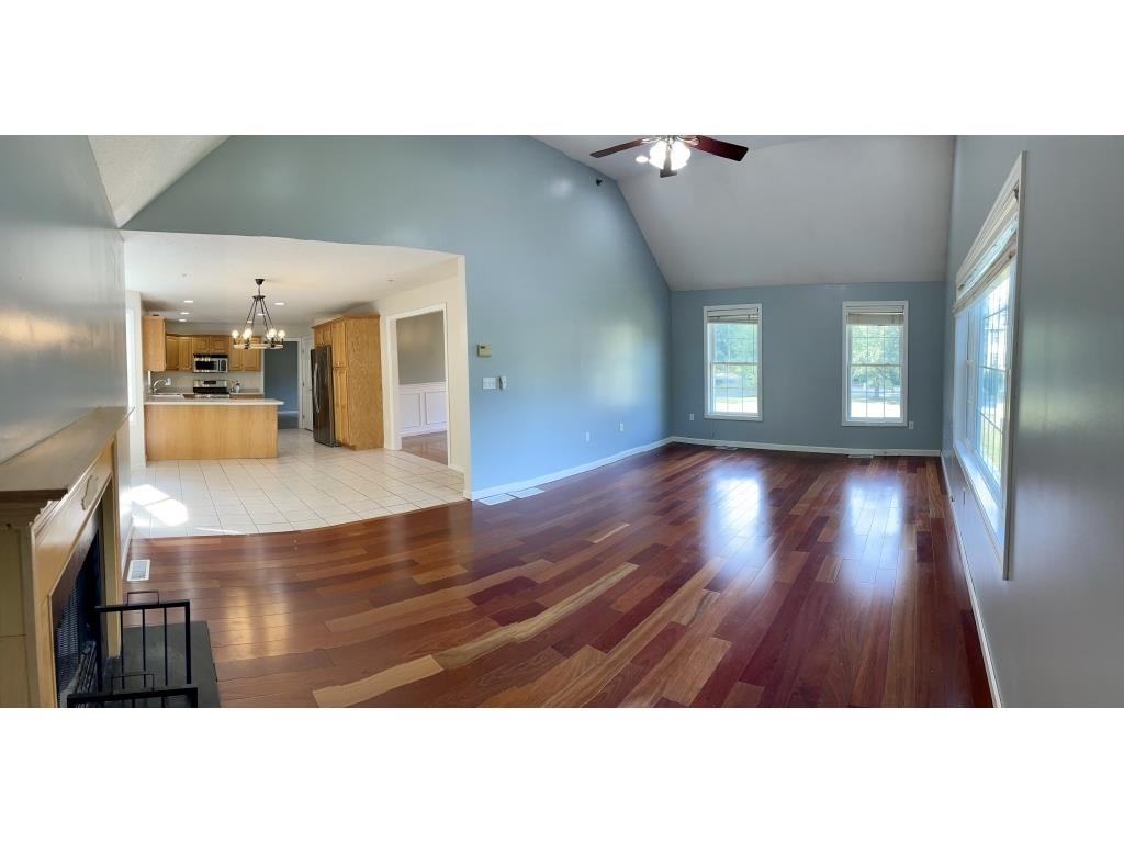 17 Ruth Circle Haverhill, MA 01832 - Photo 8 of 36 Gallery Image 8