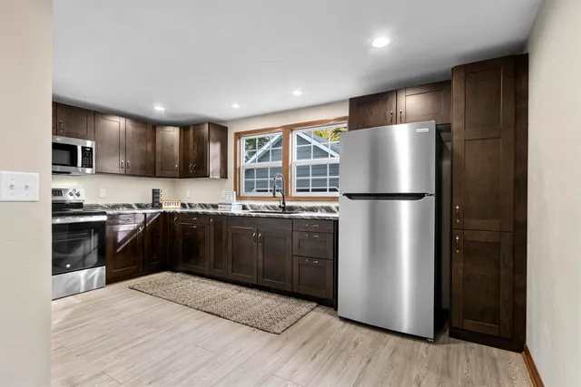 $349,900 | 620 North Michigan Street, De Pere, WI 54115