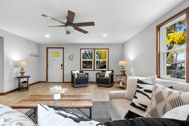 $349,900 | 620 North Michigan Street, De Pere, WI 54115