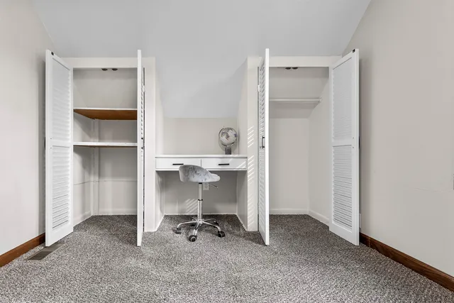 $349,900 | 620 North Michigan Street, De Pere, WI 54115