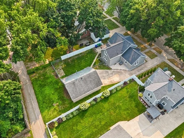 $349,900 | 620 North Michigan Street, De Pere, WI 54115