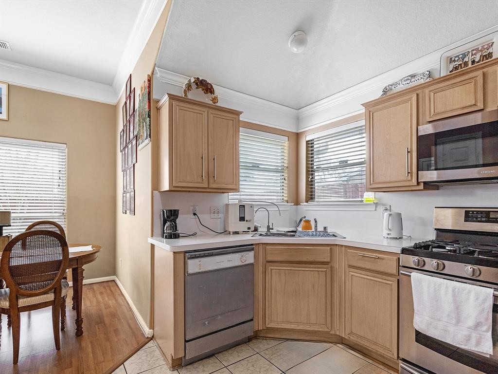 3807 Addicks Clodine Road Houston, TX 77082 - Photo 7 of 17