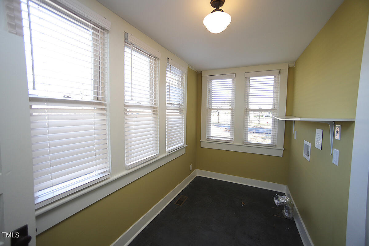 209 North Wilba Road Mebane, NC 27302 - Photo 8 of 33 209 N Wilba RdO