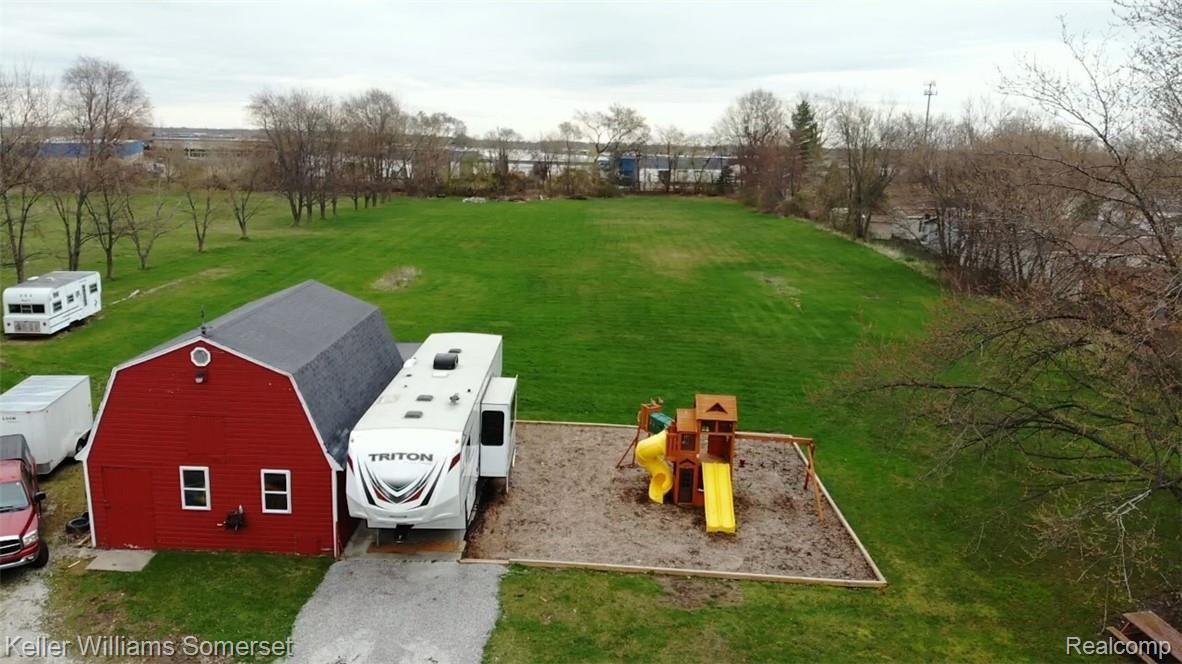 50276 Fairchild Road New Baltimore, MI 48051 - Photo 10 of 45 dji1556570164759.jpg