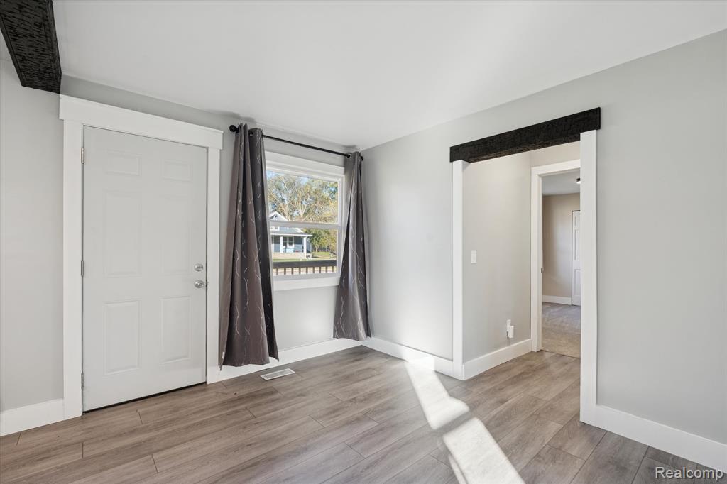 12210 Benson Road Mount Morris, MI 48458 - Photo 7 of 31 Gallery Image 7