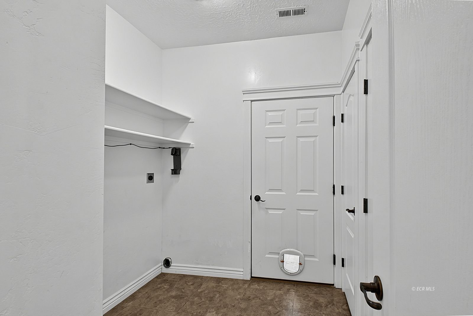 455 Bluejay Drive Spring Creek, NV 89815 - Photo 13 of 33