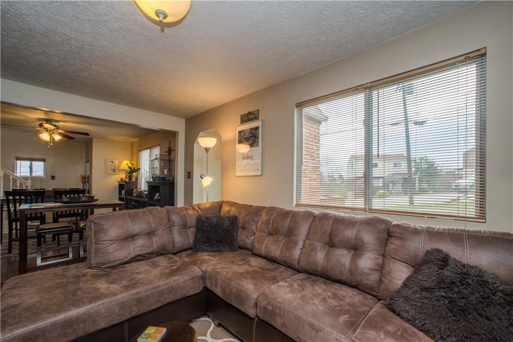 1461 Evelyn Road Baldwin, PA 15227 - Photo 4 of 25 Gallery Image 4
