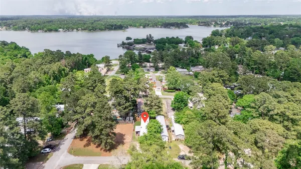 $1,400 | 13704 Lookout Court, Willis, TX 77318